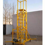 1.7m Telescopic Tower Ladder Mobile Platform Ladder Carbon Steel Material